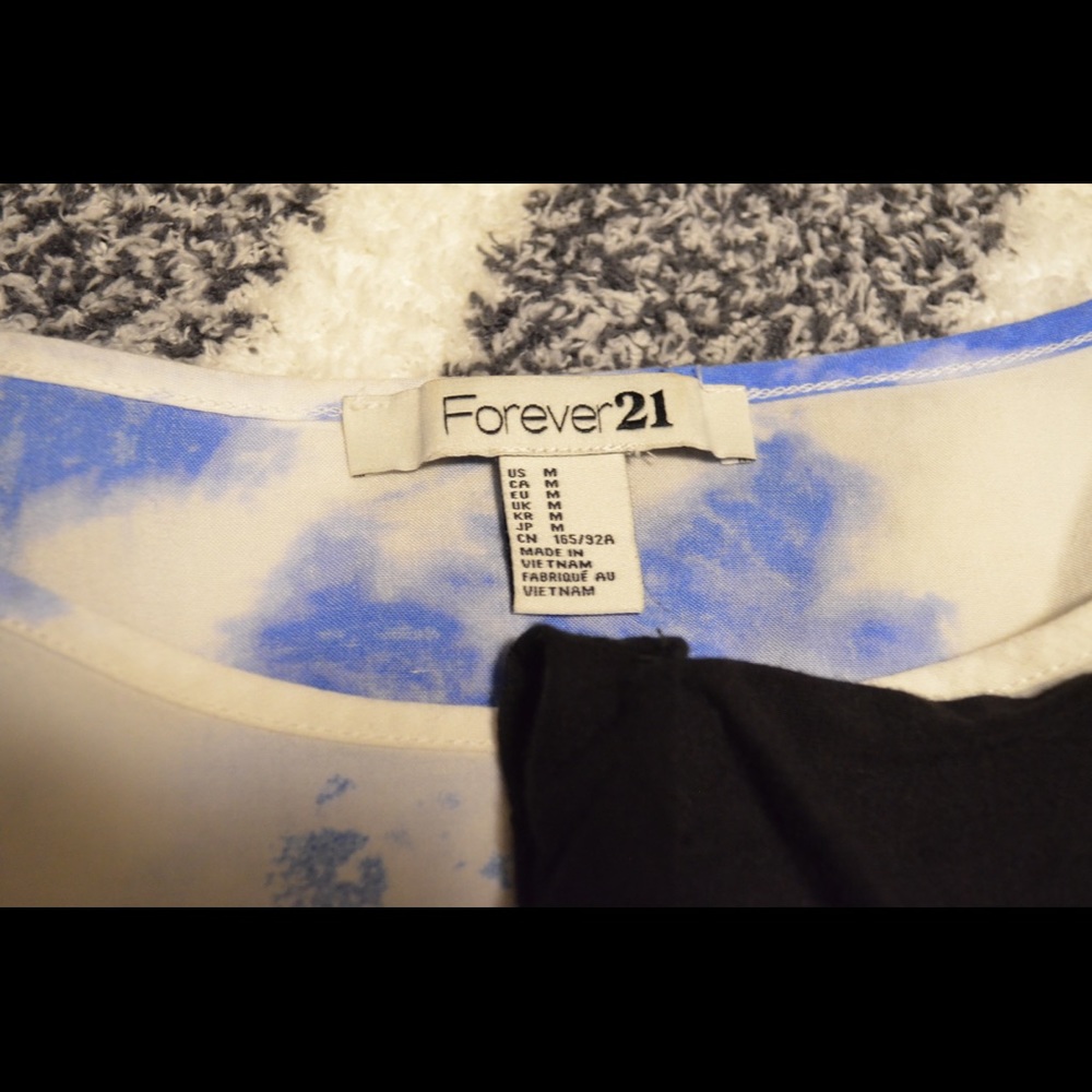Tee bundle! - Picture 7 of 9